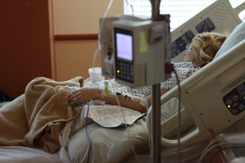£250m to boost NHS capacity with 900 new beds