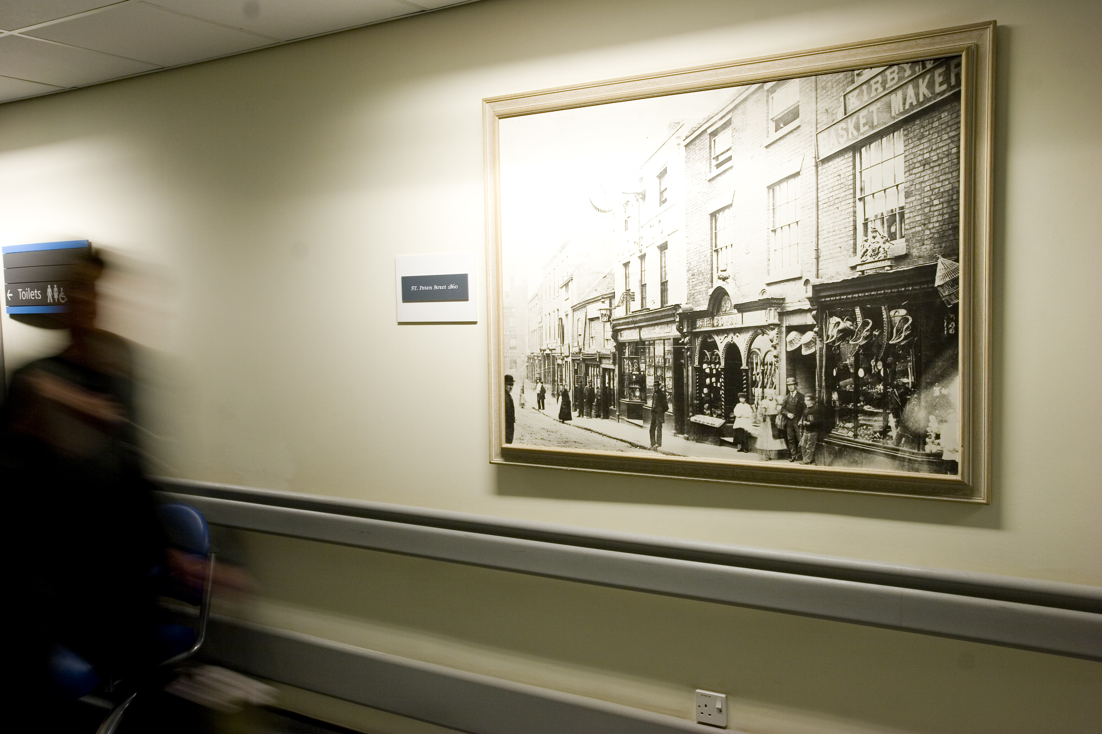 Air Arts leads the way in enhancing the hospital environment