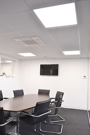 Crescent LEDs help light up the way for fast-growing e-cigarette firm