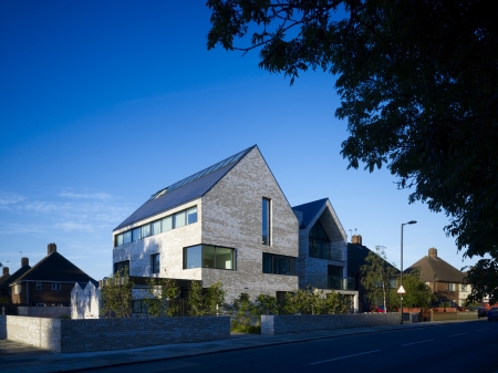 The North London Hospice (Allford Hall Monaghan Morris, The North London Hospice)was named Best Community Healthcare Design