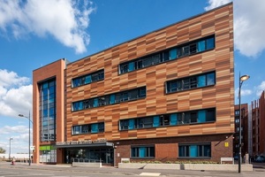 GEZE UK wins NHS contract