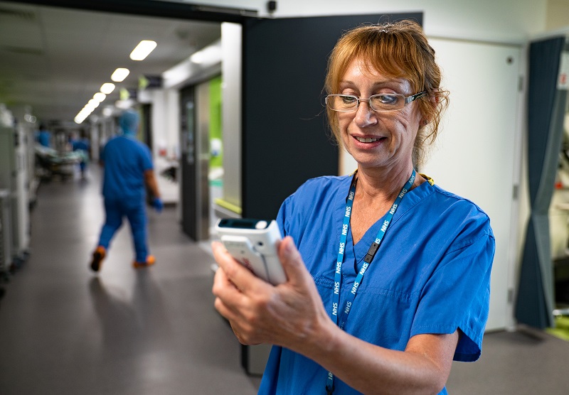 Hospital implements pioneering healthcare comms