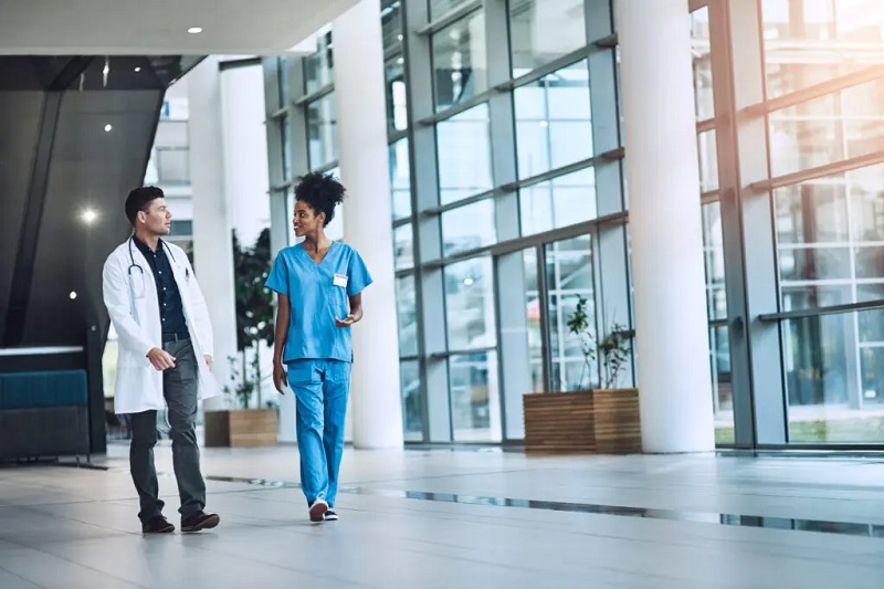 How the NHS can save the planet without sacrificing standards