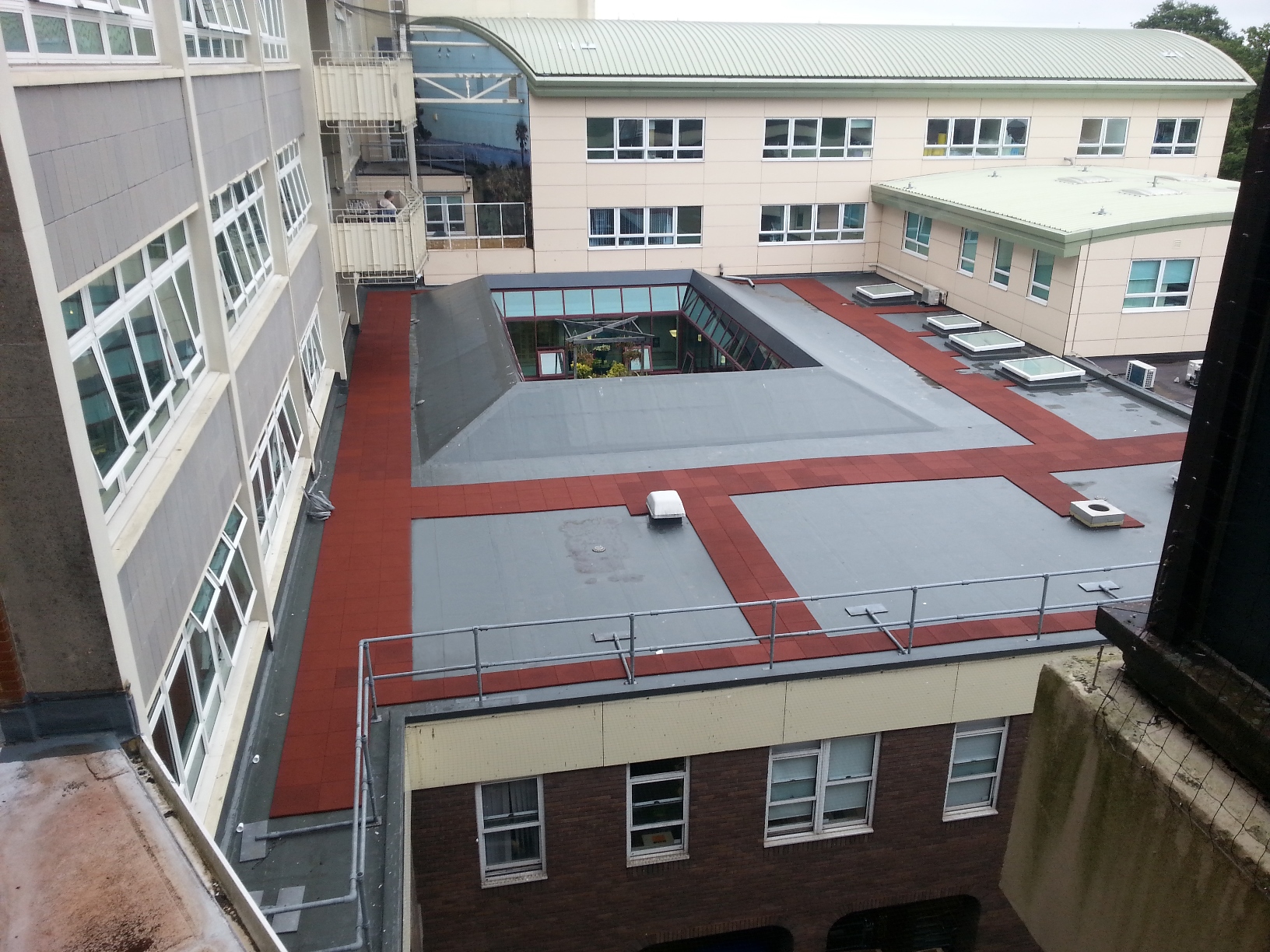 Kemperol cures roof ailments at Poole Hospital