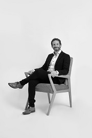 Knightsbridge Furniture welcomes business development manager back into the fold
