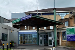 Major contract awards provide further evidence of upturn in healthcare construction