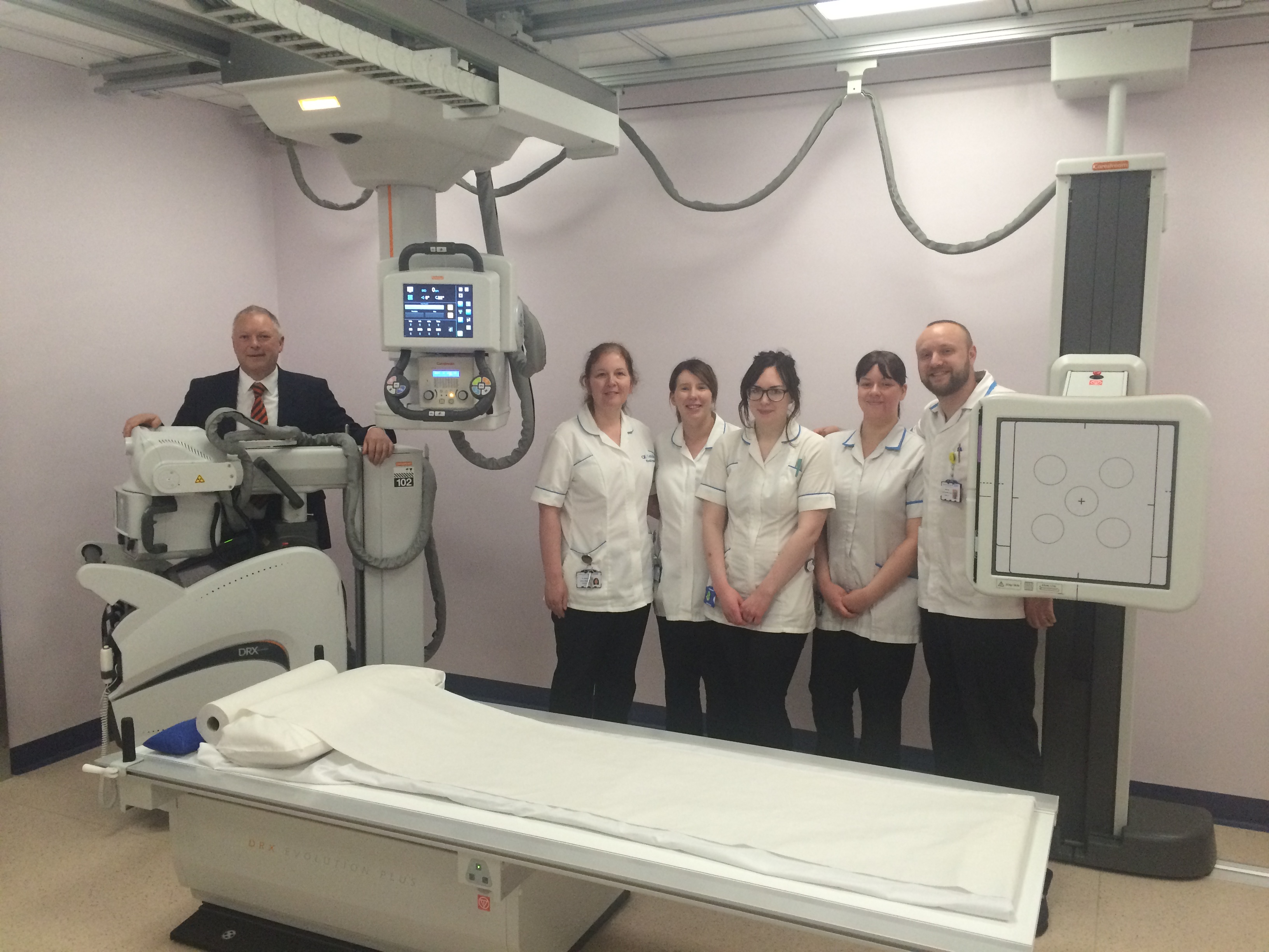 QE Gateshead goes fully digital with Carestream