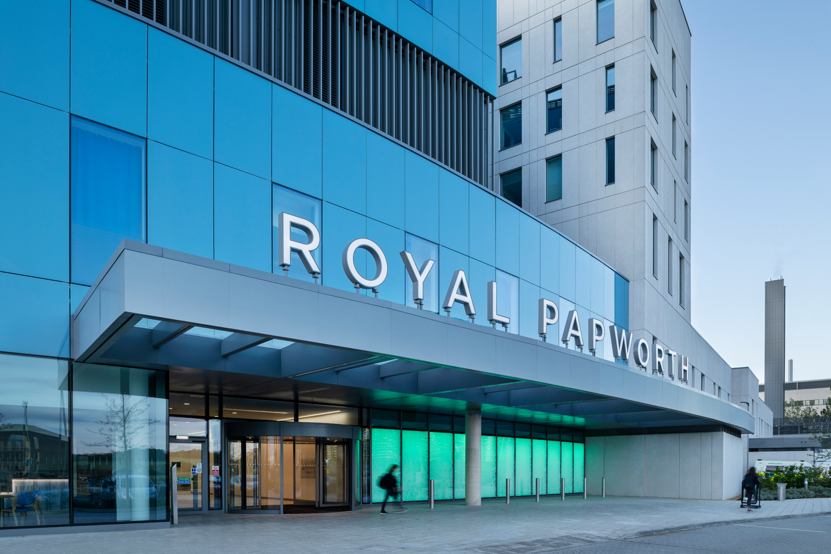 Building design must support change and evolution over time by incorporating flexible rooms, such as those at the HOK-designed Royal Papworth Hospital. Image by Andrew Meredith