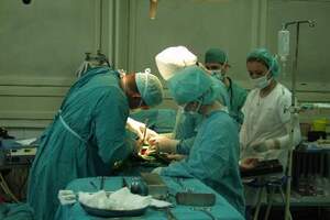 Undercover probe reveals continuing failures in medical device regulations