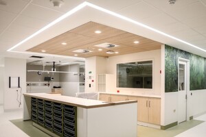 Why is an open protocol approach the best power solution for hospitals?